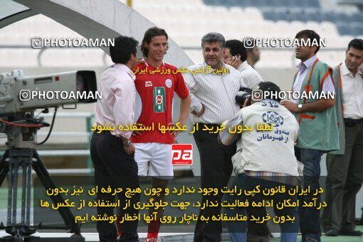 2064071, Tehran, Iran, لیگ برتر فوتبال ایران، Persian Gulf Cup، Week 2، First Leg، Persepolis 1 v 1 Esteghlal Ahvaz on 2009/08/14 at Azadi Stadium