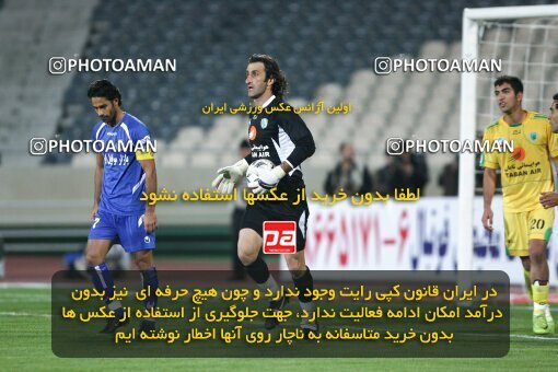 2161519, Tehran, Iran, لیگ برتر فوتبال ایران، Persian Gulf Cup، Week 16، ، 2009/11/07، Rah Ahan 3 - 2 Esteghlal