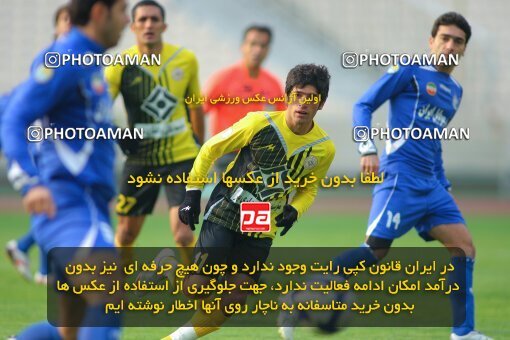 2163916, Tehran, Iran, لیگ برتر فوتبال ایران، Persian Gulf Cup، Week 19، Second Leg، 2009/12/11، Esteghlal 3 - 2 Fajr-e Sepasi Shiraz
