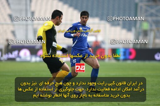 2163983, Tehran, Iran, لیگ برتر فوتبال ایران، Persian Gulf Cup، Week 19، Second Leg، 2009/12/11، Esteghlal 3 - 2 Fajr-e Sepasi Shiraz