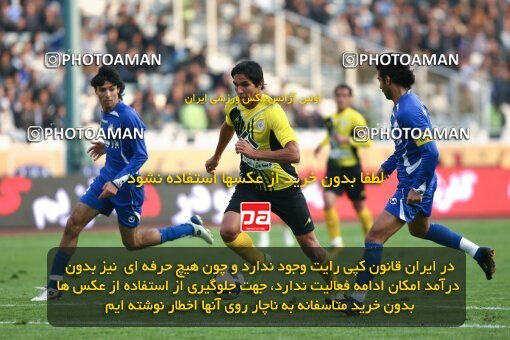 2164165, Tehran, Iran, لیگ برتر فوتبال ایران، Persian Gulf Cup، Week 19، Second Leg، 2009/12/11، Esteghlal 3 - 2 Fajr-e Sepasi Shiraz