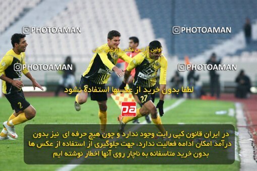2164403, Tehran, Iran, لیگ برتر فوتبال ایران، Persian Gulf Cup، Week 19، Second Leg، 2009/12/11، Esteghlal 3 - 2 Fajr-e Sepasi Shiraz