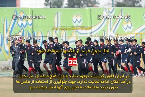 2191914, Tehran, Iran, لیگ برتر فوتبال ایران, Persepolis Football Team Training Session on 2010/01/19 at Karegaran Stadium