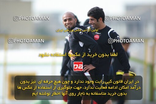 2191923, Tehran, Iran, لیگ برتر فوتبال ایران, Persepolis Football Team Training Session on 2010/01/19 at Karegaran Stadium