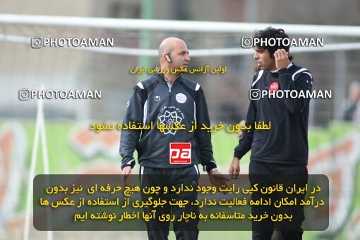 2191960, Tehran, Iran, لیگ برتر فوتبال ایران, Persepolis Football Team Training Session on 2010/01/19 at Karegaran Stadium
