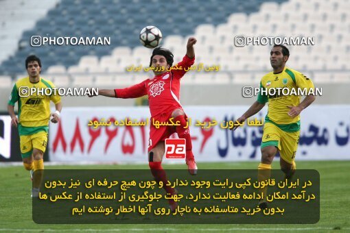 2192150, Tehran, Iran, لیگ برتر فوتبال ایران، Persian Gulf Cup، Week 24، Second Leg، 2010/01/22، Persepolis 1 - 0 Rah Ahan