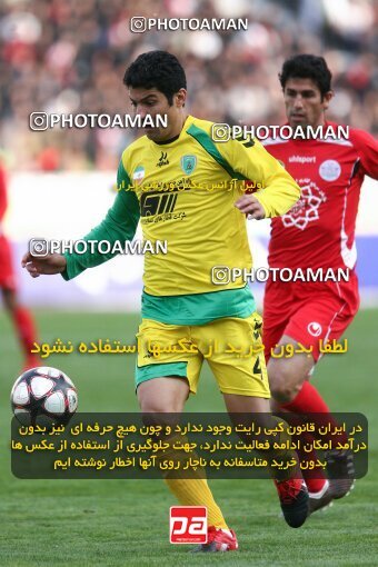2192192, Tehran, Iran, لیگ برتر فوتبال ایران، Persian Gulf Cup، Week 24، Second Leg، 2010/01/22، Persepolis 1 - 0 Rah Ahan
