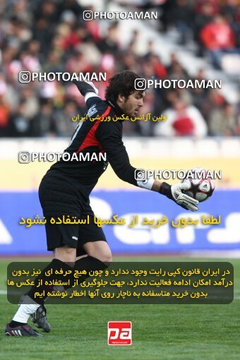 2192194, Tehran, Iran, لیگ برتر فوتبال ایران، Persian Gulf Cup، Week 24، Second Leg، 2010/01/22، Persepolis 1 - 0 Rah Ahan