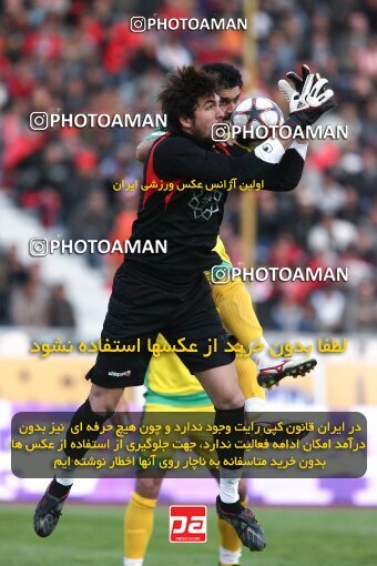 2192203, Tehran, Iran, لیگ برتر فوتبال ایران، Persian Gulf Cup، Week 24، Second Leg، 2010/01/22، Persepolis 1 - 0 Rah Ahan