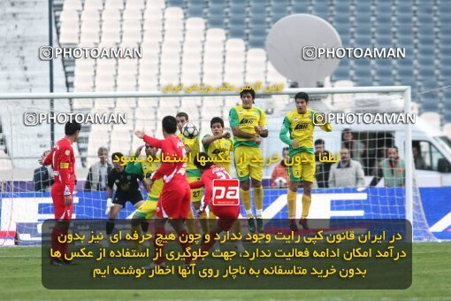 2192215, Tehran, Iran, لیگ برتر فوتبال ایران، Persian Gulf Cup، Week 24، Second Leg، 2010/01/22، Persepolis 1 - 0 Rah Ahan