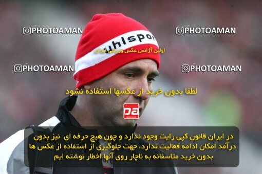 2192228, Tehran, Iran, لیگ برتر فوتبال ایران، Persian Gulf Cup، Week 24، Second Leg، 2010/01/22، Persepolis 1 - 0 Rah Ahan