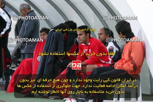 2192281, Tehran, Iran, لیگ برتر فوتبال ایران، Persian Gulf Cup، Week 24، Second Leg، 2010/01/22، Persepolis 1 - 0 Rah Ahan