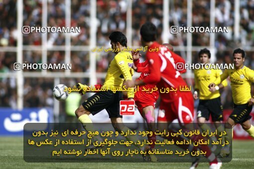 2193955, Shiraz, Iran, لیگ برتر فوتبال ایران، Persian Gulf Cup، Week 27، Second Leg، 2010/02/19، Fajr-e Sepasi Shiraz 1 - 2 Persepolis