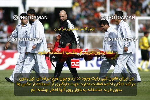 2193961, Shiraz, Iran, لیگ برتر فوتبال ایران، Persian Gulf Cup، Week 27، Second Leg، 2010/02/19، Fajr-e Sepasi Shiraz 1 - 2 Persepolis
