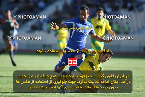 2201971, Tehran, Iran, لیگ برتر فوتبال ایران، Persian Gulf Cup، Week 33، Second Leg، 2010/05/06، Esteghlal 1 - 0 Rah Ahan
