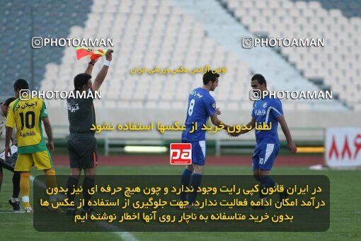 2202156, Tehran, Iran, لیگ برتر فوتبال ایران، Persian Gulf Cup، Week 33، Second Leg، 2010/05/06، Esteghlal 1 - 0 Rah Ahan