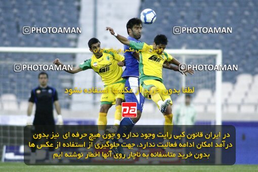 2201967, Tehran, Iran, لیگ برتر فوتبال ایران، Persian Gulf Cup، Week 33، Second Leg، 2010/05/06، Esteghlal 1 - 0 Rah Ahan