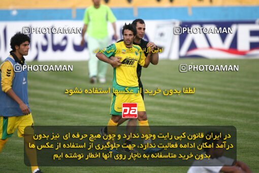 2202384, Tehran, Iran, لیگ برتر فوتبال ایران، Persian Gulf Cup، Week 34، Turning Play، Rah Ahan 0 v 0 Fajr-e Sepasi Shiraz on 2010/05/18 at Ekbatan Stadium