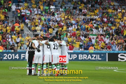 1927616, مرحله گروهی جام جهانی 2014 برزیل, گروه F, 1393/03/26, برزیل, کوریتیبا, ورزشگاه بایکسادا, ایران ۰ - ۰ نیجریه
