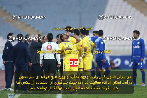 2029956, Tehran, Iran, لیگ برتر فوتبال ایران، Persian Gulf Cup، Week 23، Second Leg، Esteghlal 0 v 1 Naft Tehran on 2015/03/12 at Azadi Stadium