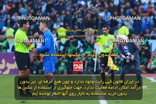 1961314, Tehran, Iran, لیگ برتر فوتبال ایران، Persian Gulf Cup، Week 25، Second Leg، Esteghlal 1 v 0 Persepolis on 2018/03/01 at Azadi Stadium