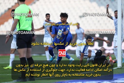 2033435, Iran Football Pro League، Persian Gulf Cup، Week 6، First Leg، 2019/10/04، Tehran، Azadi Stadium، Esteghlal 2 - ۱ Gol Gohar Sirjan
