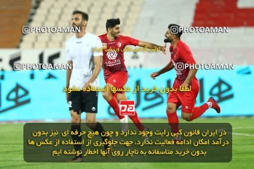 1977551, Tehran, Iran, Iran Football Pro League، Persian Gulf Cup، Week 23، Second Leg، Persepolis 1 v 0 Shahin Shahrdari Boushehr on 2020/07/04 at Azadi Stadium