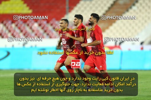 1977563, Tehran, Iran, Iran Football Pro League، Persian Gulf Cup، Week 23، Second Leg، Persepolis 1 v 0 Shahin Shahrdari Boushehr on 2020/07/04 at Azadi Stadium