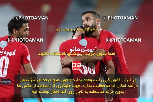 1977699, Tehran, Iran, Iran Football Pro League، Persian Gulf Cup، Week 25، Second Leg، Persepolis 1 v 0 Foulad Khouzestan on 2020/07/18 at Azadi Stadium