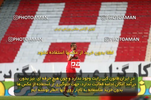 1977796, Tehran, Iran, Iran Football Pro League، Persian Gulf Cup، Week 25، Second Leg، Persepolis 1 v 0 Foulad Khouzestan on 2020/07/18 at Azadi Stadium