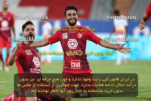 1977880, Tehran, Iran, Iran Football Pro League، Persian Gulf Cup، Week 25، Second Leg، Persepolis 1 v 0 Foulad Khouzestan on 2020/07/18 at Azadi Stadium