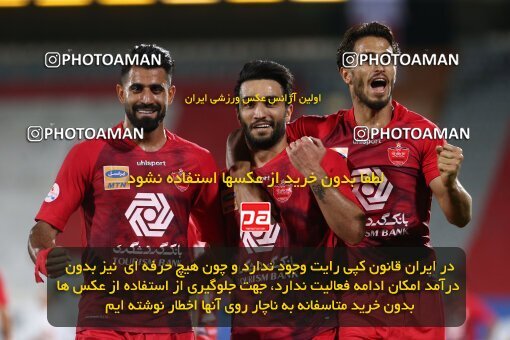 1977907, Tehran, Iran, Iran Football Pro League، Persian Gulf Cup، Week 25، Second Leg، Persepolis 1 v 0 Foulad Khouzestan on 2020/07/18 at Azadi Stadium