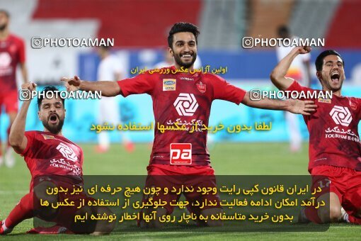 1977955, Tehran, Iran, Iran Football Pro League، Persian Gulf Cup، Week 25، Second Leg، Persepolis 1 v 0 Foulad Khouzestan on 2020/07/18 at Azadi Stadium