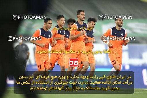 1936536, Tehran, Iran, Iran Football Pro League، Persian Gulf Cup، Week 29، ، 2020/08/15، Esteghlal 1 - 1 Paykan