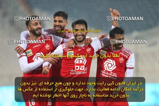 1978040, Tehran, Iran, لیگ برتر فوتبال ایران، Persian Gulf Cup، Week 2، First Leg، Persepolis 1 v 0 Sanat Naft Abadan on 2020/11/21 at Azadi Stadium