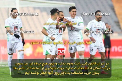 1978421, Tehran, Iran, لیگ برتر فوتبال ایران، Persian Gulf Cup، Week 6، First Leg، Persepolis 1 v 1 Zob Ahan Esfahan on 2020/12/31 at Azadi Stadium