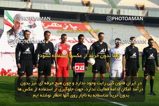 1978426, Tehran, Iran, لیگ برتر فوتبال ایران، Persian Gulf Cup، Week 6، First Leg، Persepolis 1 v 1 Zob Ahan Esfahan on 2020/12/31 at Azadi Stadium