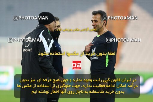 1978325, Tehran, Iran, لیگ برتر فوتبال ایران، Persian Gulf Cup، Week 7، First Leg، Persepolis 0 v 0 Sepahan on 2021/01/05 at Azadi Stadium