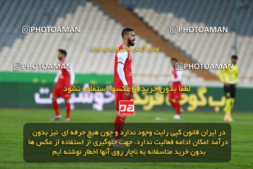 1978393, Tehran, Iran, لیگ برتر فوتبال ایران، Persian Gulf Cup، Week 7، First Leg، Persepolis 0 v 0 Sepahan on 2021/01/05 at Azadi Stadium