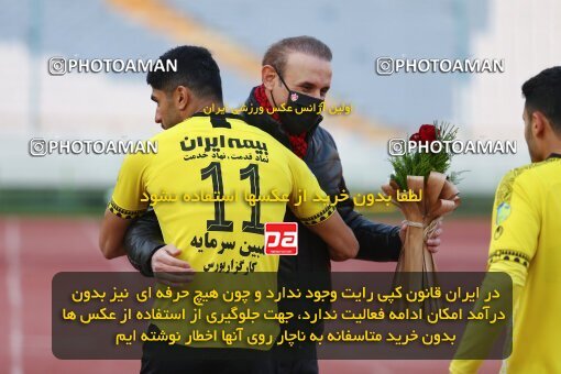1978437, Tehran, Iran, لیگ برتر فوتبال ایران، Persian Gulf Cup، Week 7، First Leg، Persepolis 0 v 0 Sepahan on 2021/01/05 at Azadi Stadium