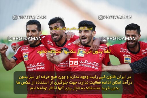 1992474, Tehran, Iran, لیگ برتر فوتبال ایران، Persian Gulf Cup، Week 20، Second Leg، Persepolis 2 v 0 Nassaji Qaemshahr on 2021/04/08 at Azadi Stadium