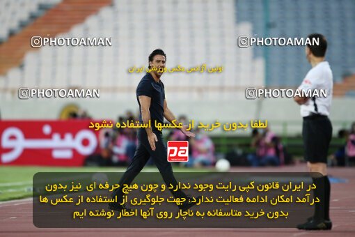 1992288, Tehran, Iran, لیگ برتر فوتبال ایران، Persian Gulf Cup، Week 23، Second Leg، Persepolis 1 v 0 Esteghlal on 2021/05/14 at Azadi Stadium