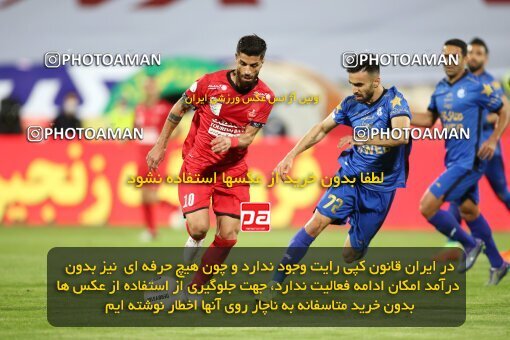 1992498, Tehran, Iran, لیگ برتر فوتبال ایران، Persian Gulf Cup، Week 23، Second Leg، Persepolis 1 v 0 Esteghlal on 2021/05/14 at Azadi Stadium