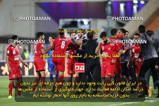 1992534, Tehran, Iran, لیگ برتر فوتبال ایران، Persian Gulf Cup، Week 23، Second Leg، Persepolis 1 v 0 Esteghlal on 2021/05/14 at Azadi Stadium