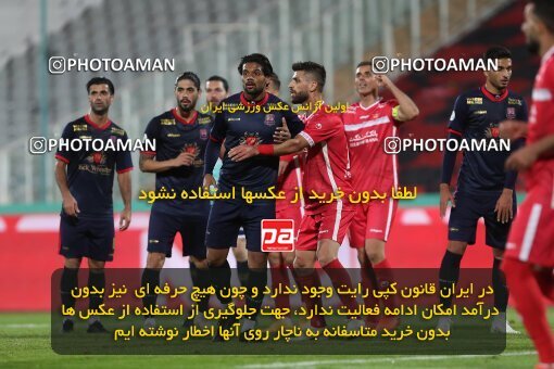 1997460, Tehran, Iran, لیگ برتر فوتبال ایران، Persian Gulf Cup، Week 2، First Leg، Persepolis 2 v 1 Nassaji Qaemshahr on 2021/10/27 at Azadi Stadium