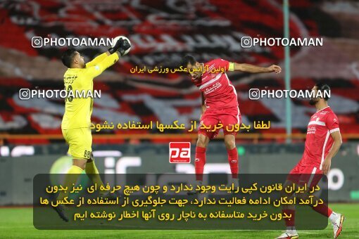 1992846, Tehran, Iran, لیگ برتر فوتبال ایران، Persian Gulf Cup، Week 4، First Leg، Persepolis 1 v 1 Gol Gohar Sirjan on 2021/11/06 at Azadi Stadium
