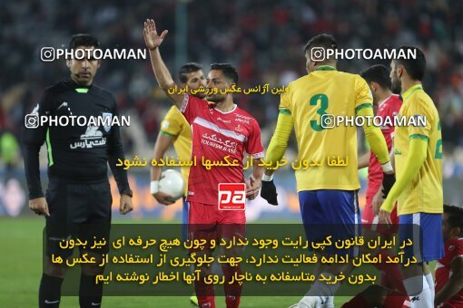 1997573, Tehran, Iran, لیگ برتر فوتبال ایران، Persian Gulf Cup، Week 6، First Leg، Persepolis 1 v 0 Sanat Naft Abadan on 2021/11/24 at Azadi Stadium