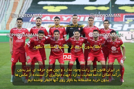 1997792, Tehran, Iran, لیگ برتر فوتبال ایران، Persian Gulf Cup، Week 8، First Leg، Esteghlal 0 v 0 Persepolis on 2021/12/04 at Azadi Stadium