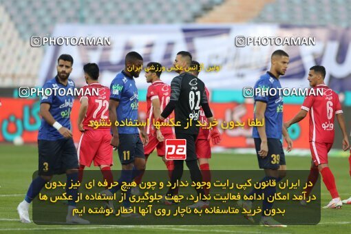 1916463, Tehran, Iran, لیگ برتر فوتبال ایران، Persian Gulf Cup، Week 8، First Leg، Esteghlal 0 v 0 Persepolis on 2021/12/04 at Azadi Stadium