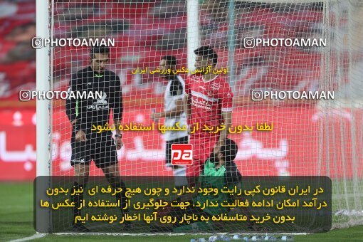 1997855, Tehran, Iran, لیگ برتر فوتبال ایران، Persian Gulf Cup، Week 9، First Leg، Persepolis 2 v 2 Havadar S.C. on 2021/12/09 at Azadi Stadium